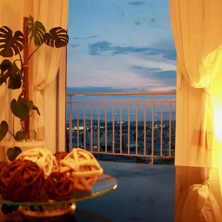 Penthouse With Sea View Ateny